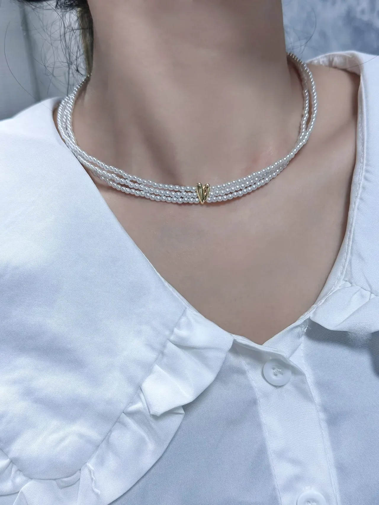 White Gold Multi-Strand Pearl Necklace 2