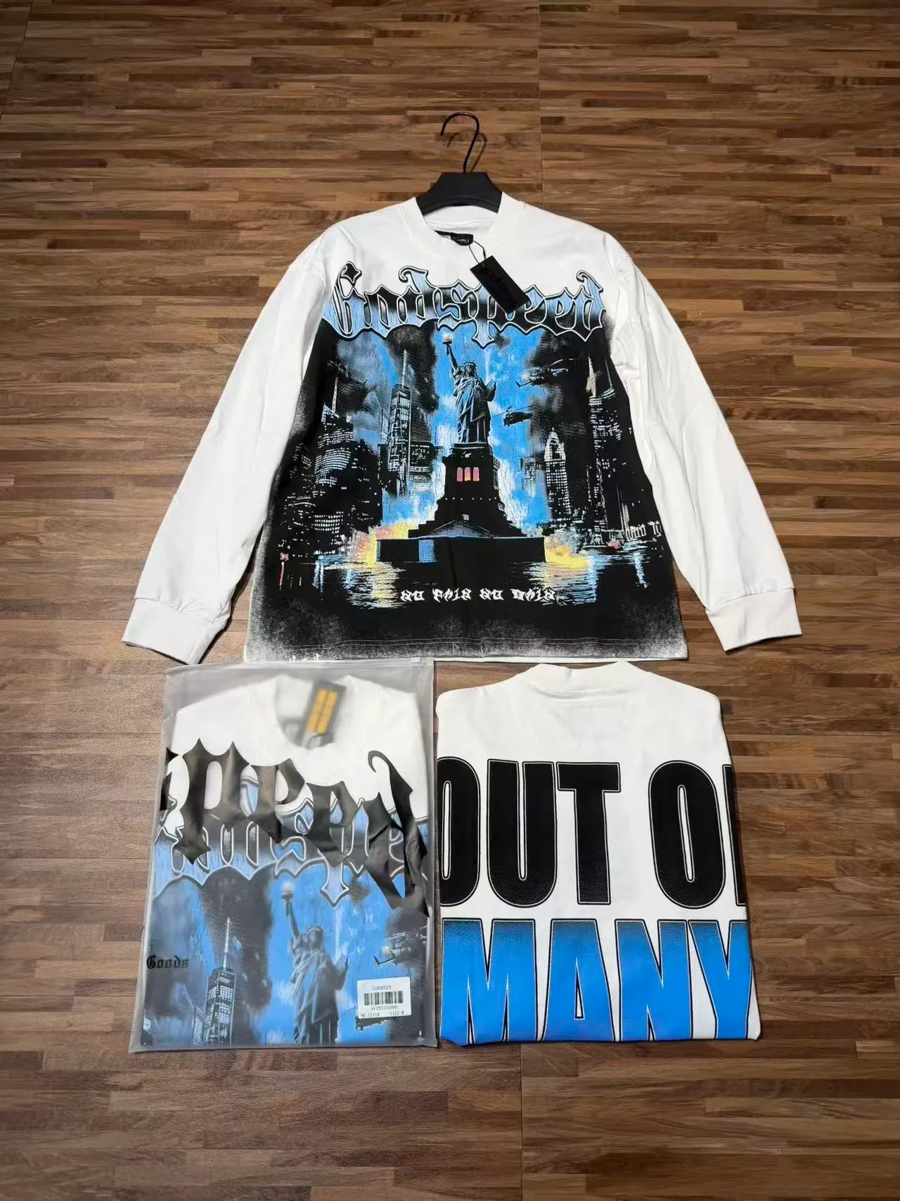 White Graphic-Print Long-Sleeve Crewneck Top 7