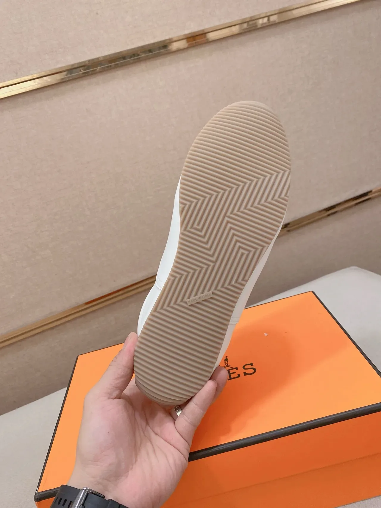 White Minimalist Low-Top Lifestyle Sneaker 2