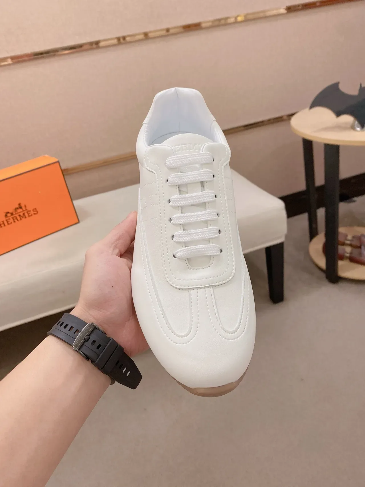 White Minimalist Low-Top Lifestyle Sneaker 5