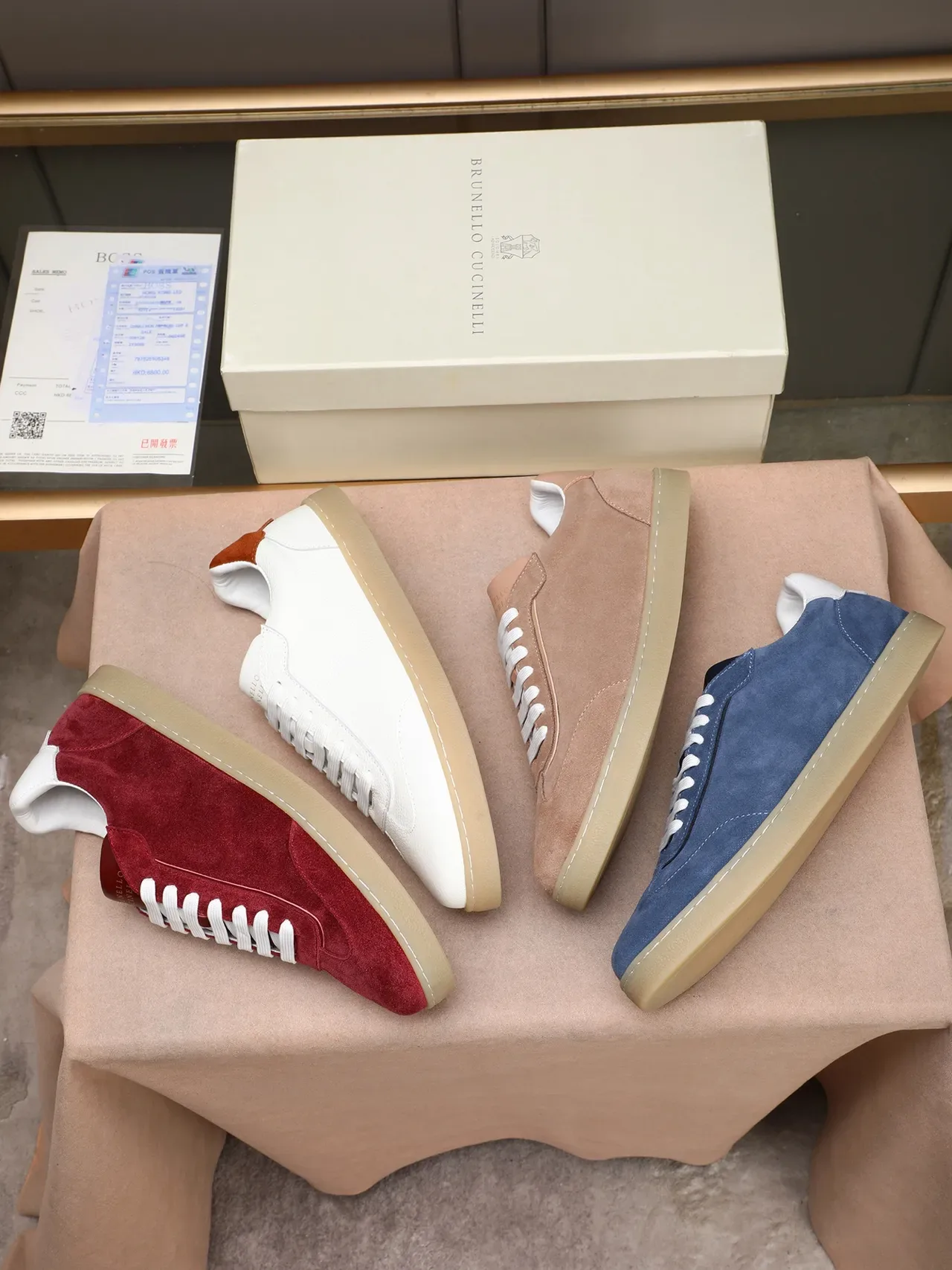 White Orange Low-Top Textured Leather Upper Sneakers 2