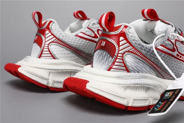 White Red Chunky Sculpted Midsole Layered Synthetic Cage Overlays Sneakers 2