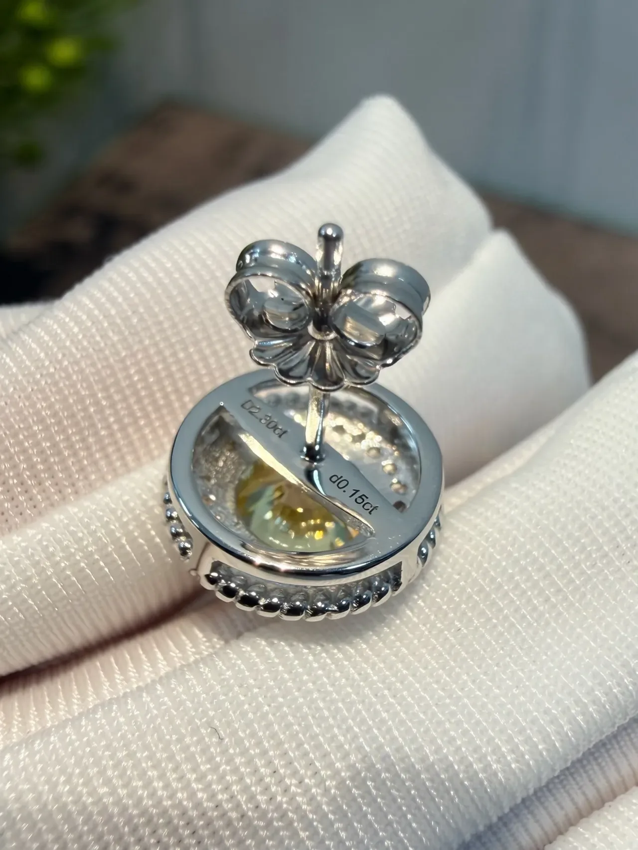 Yellow Silver Round Halo Beaded Bezel Earrings 8