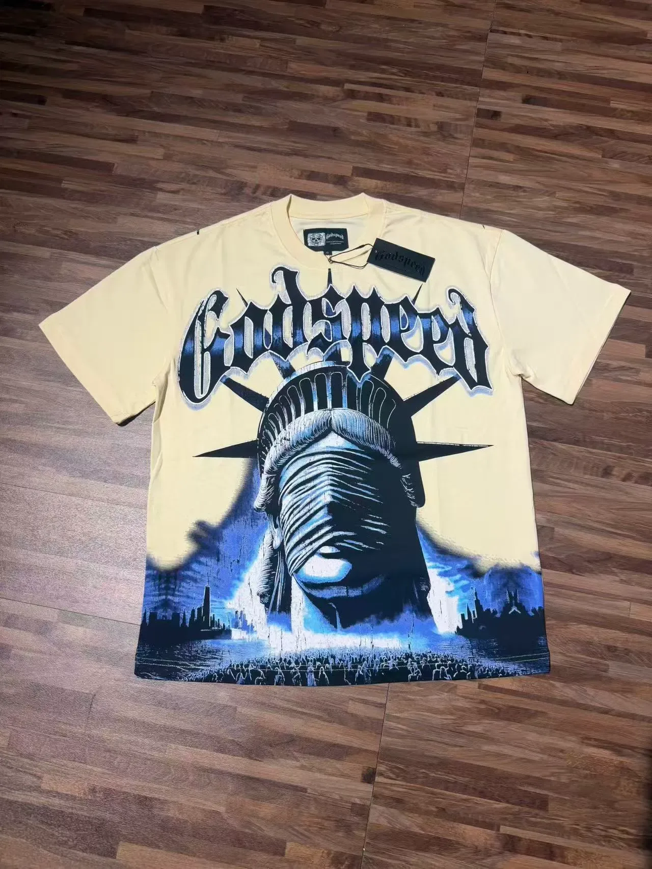 Godspeed Statue of Liberty Graphic Print Cream T-Shirt 5