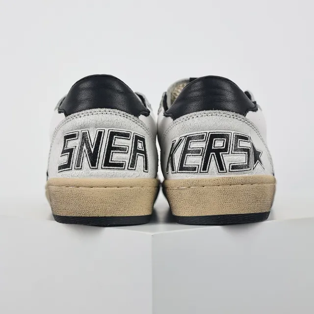 Golden Goose Super-Star blanco negro estrella zapatillas lifestyle 8