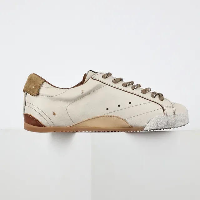 Golden Goose Superstar Bege Prata Couro Desgastado Logotipo Estrela Metálico Sneakers Lifestyle 7