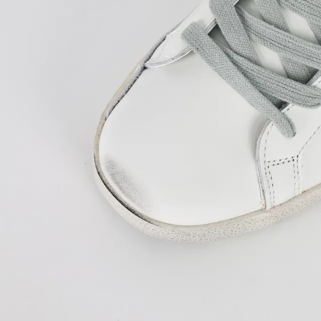 Golden Goose Superstar Sneakers Lifestyle Blanc et Or Usés 5