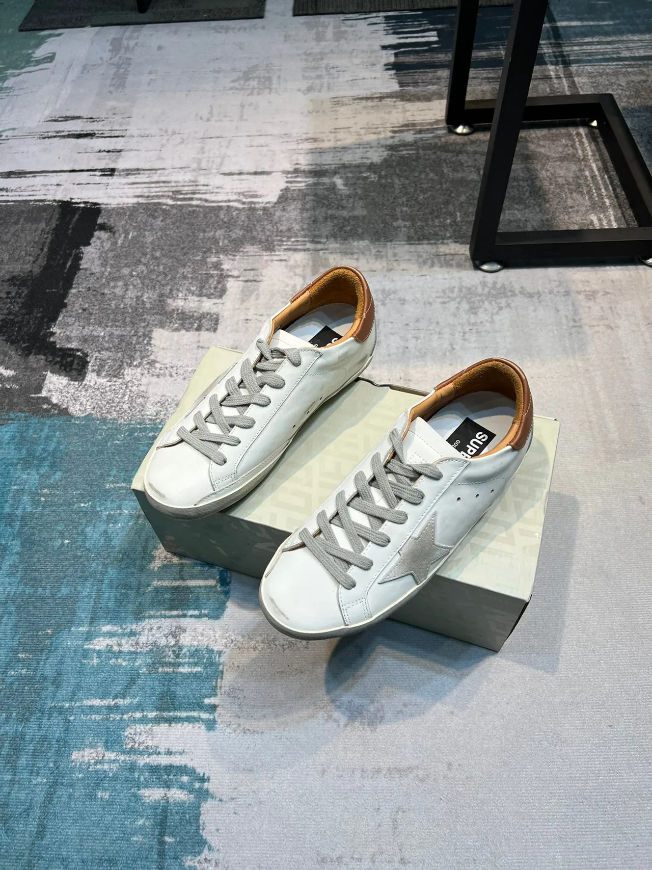 Golden Goose Superstar Tênis Lifestyle Branco Marrom Sola de Borracha Distressed Patch Estrela Metálica 5