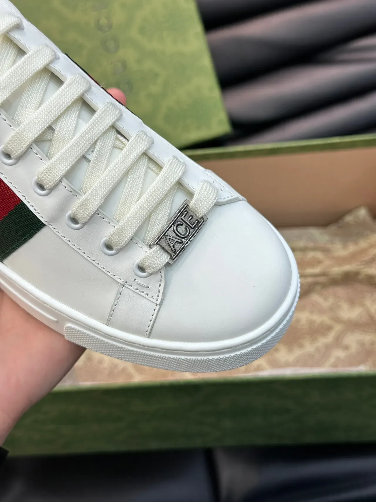 Gucci Ace Bordado Manzana Tênis Lifestyle Branco Verde Vermelho 8
