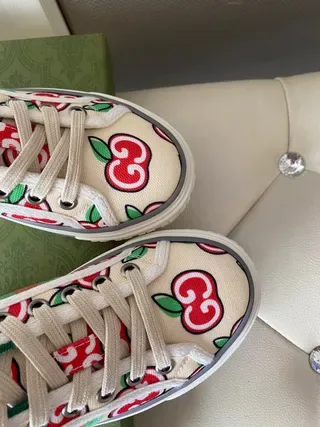 Gucci Ace Apple Print Cream Lifestyle Sneakers 7