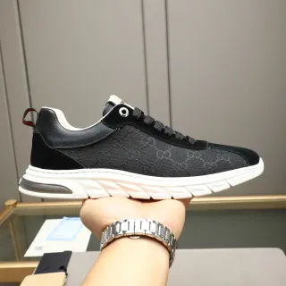 Gucci Ace أحذية رياضية أسود مونوغرام كانفاس سويدي أسلوب حياة