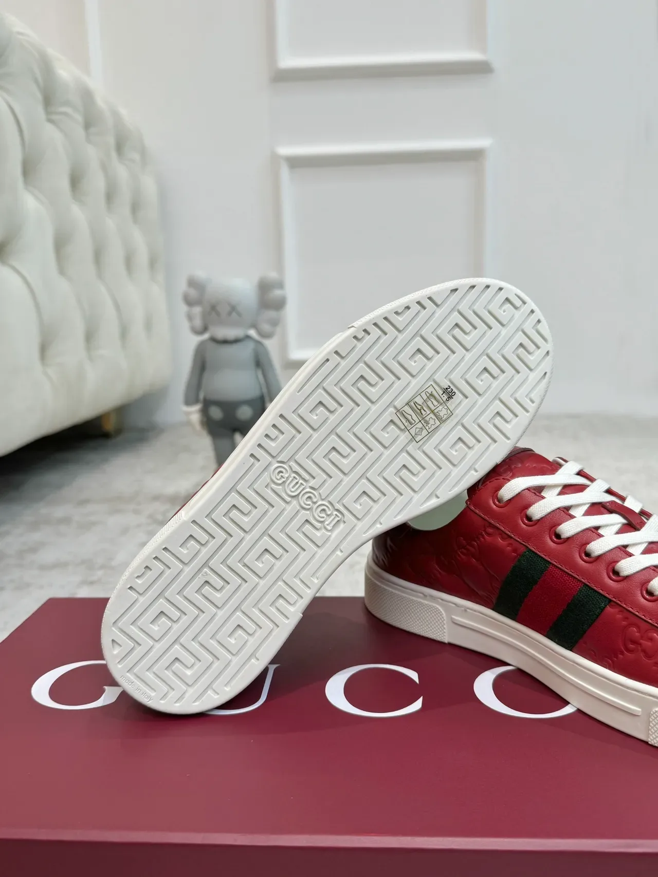 Gucci Ace Tênis Lifestyle Vermelho Embossed GG Web Stripe 2