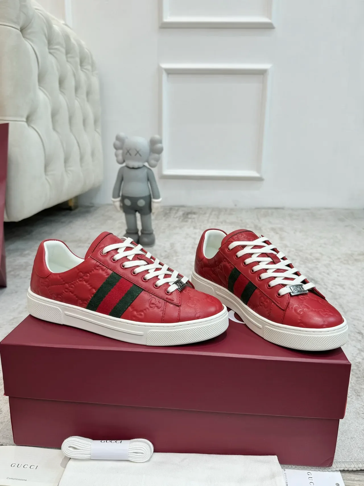 Gucci Ace Tênis Lifestyle Vermelho Embossed GG Web Stripe 3