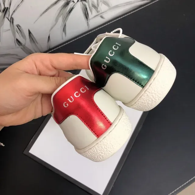 Gucci Ace Tiger Off-White Leather Lifestyle Sneakers 5