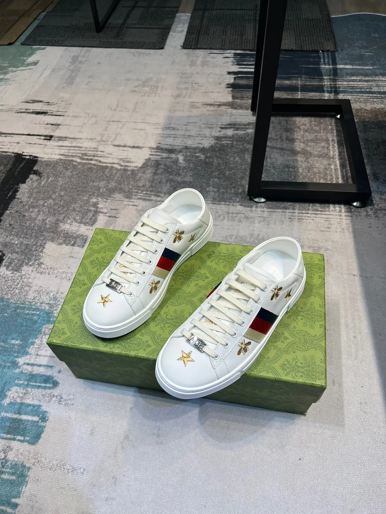 Gucci Ace White Embroidered Bee and Star Lifestyle Sneakers 6