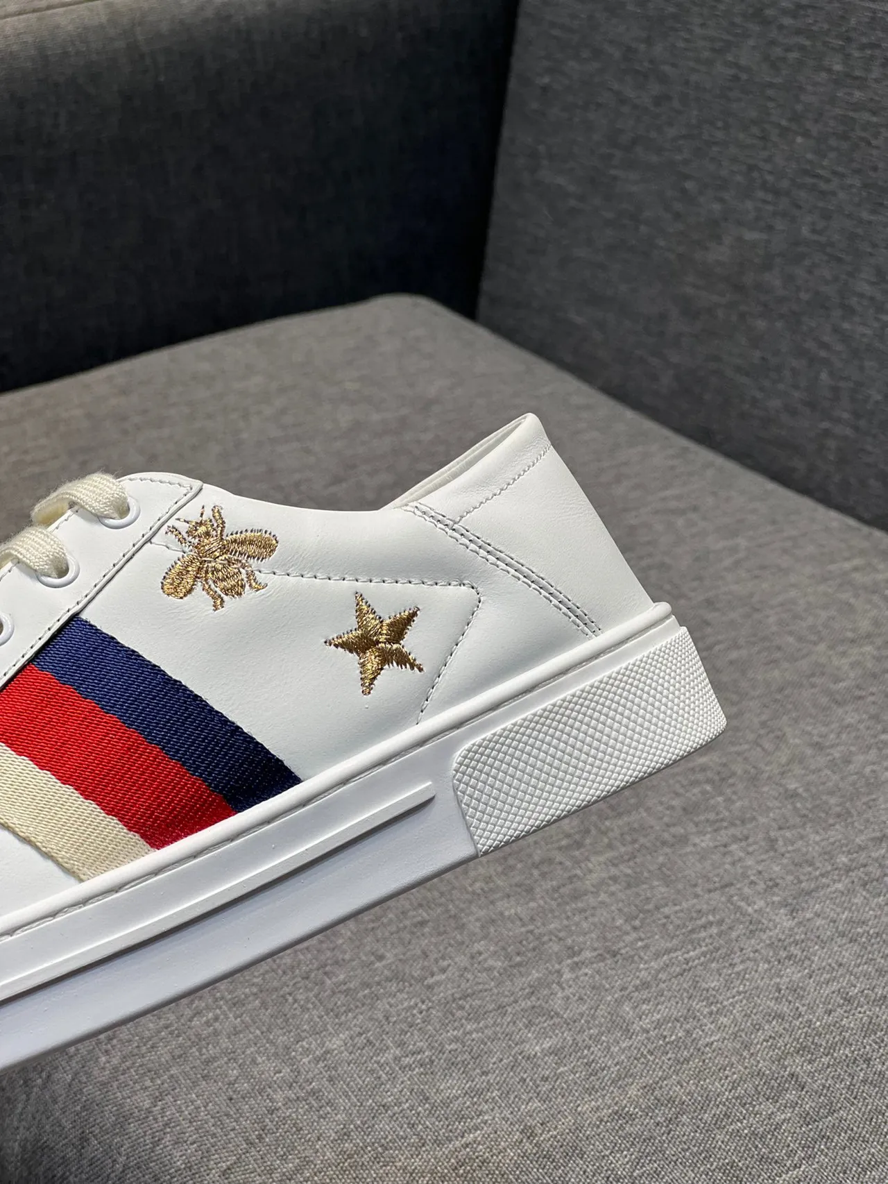 Gucci Ace White Embroidered Bee and Star Lifestyle Sneakers 9
