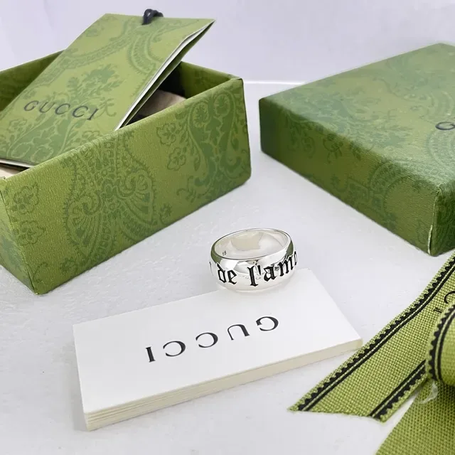 Gucci Amour Interlocking G Engraved Silver Rings 7
