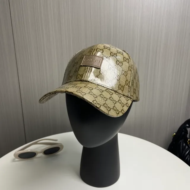 Casquette de baseball Gucci beige marron GG monogramme toile cuir plaque marque 2