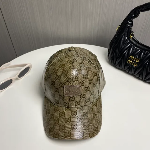 Casquette de baseball Gucci beige marron GG monogramme toile cuir plaque marque 3