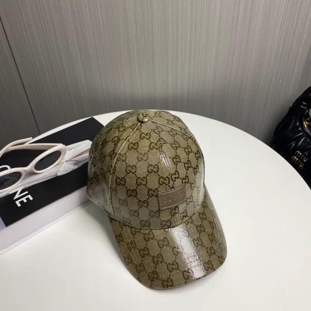 Casquette de baseball Gucci beige marron GG monogramme toile cuir plaque marque 8