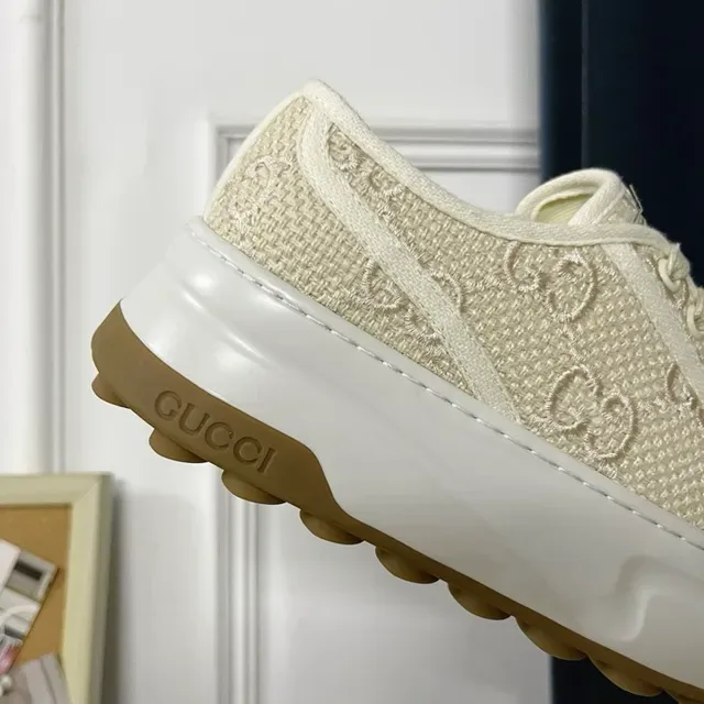 Gucci Beige White Embroidered Monogram Upper Platform Sole Lifestyle Sneakers 4