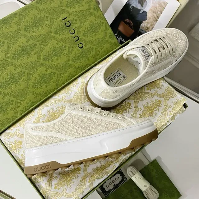Gucci Beige White Embroidered Monogram Upper Platform Sole Lifestyle Sneakers 9