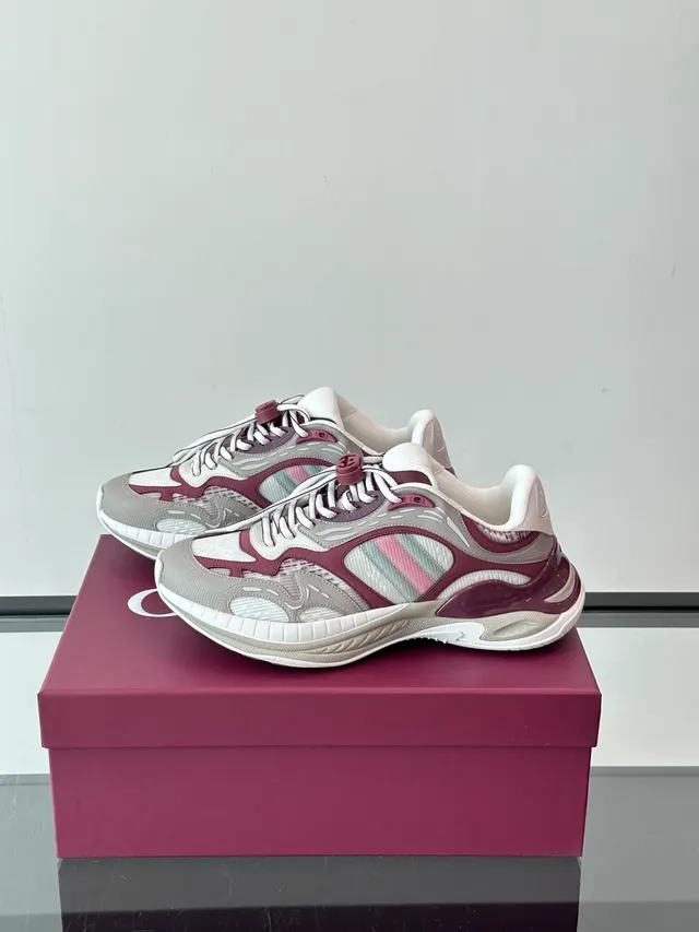 Gucci Burgundy White Chunky Runner Layered Mesh And TPU Sneakers 5