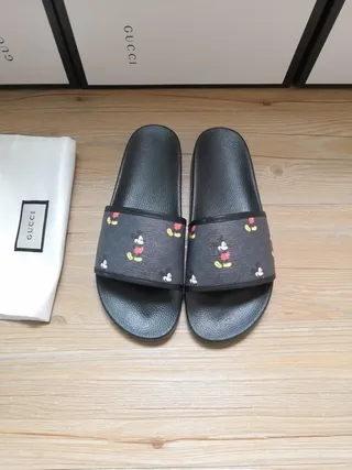 Gucci Disney Mickey Mouse Embroidered Black Slippers 2