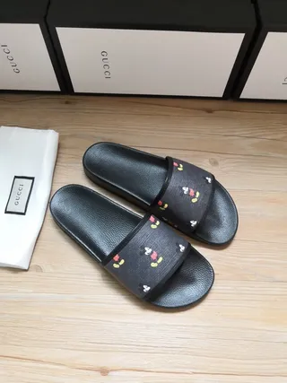 Gucci Disney Mickey Mouse Embroidered Black Slippers 4