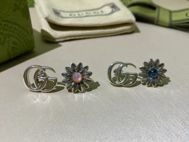 Gucci Double G and Floral Cabochon Stud Earrings 4