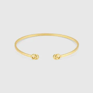 Gucci Double G سوار بانج مفتوح لون ذهبي