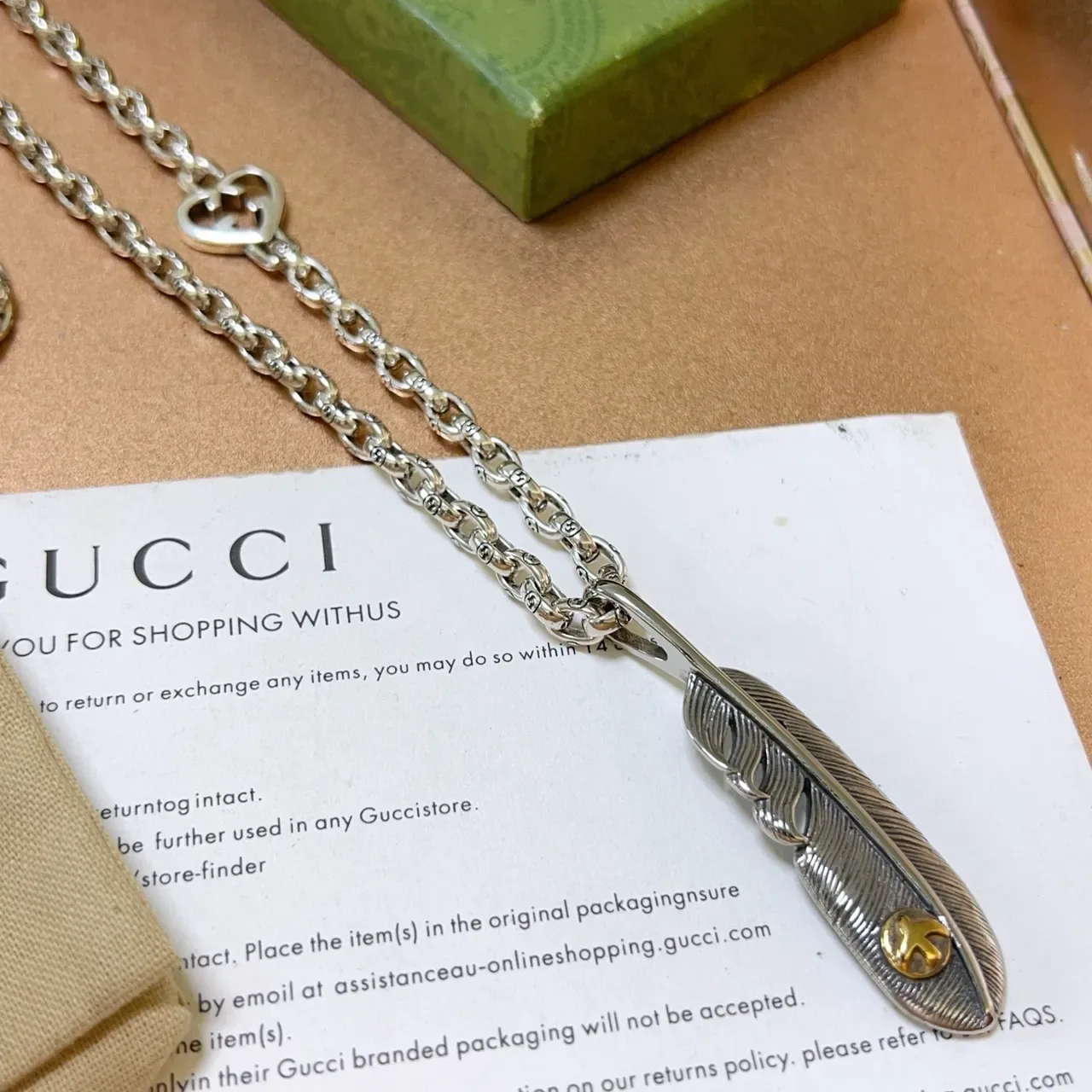 Gucci Feather Pendant Silver Gold Oval-Link Chain Textured Necklace 6