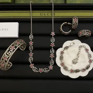 Gucci Flora Silver Pink Interlocking GG Motif Floral Embellishment Necklace