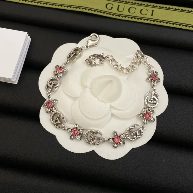 Gucci Flora Silver Pink Interlocking GG Motif Floral Embellishment Necklace 4