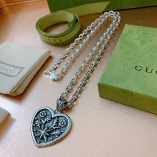 Gucci Floral Heart Pendant Silver-Toned Necklace