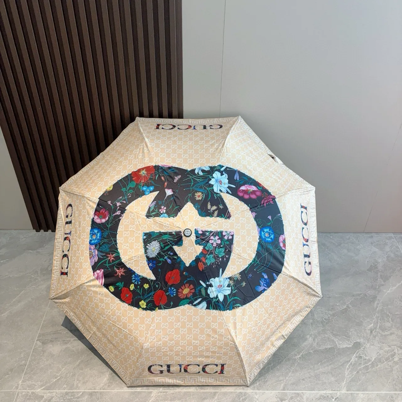Gucci Floral Monogram Beige Multicolor Monogrammed Handbag 1