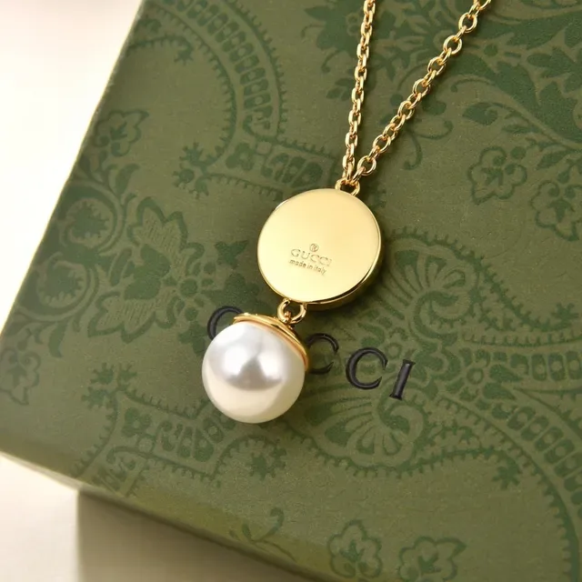 Gucci GG Marmont Black Enamel and Pearl Pendant Necklace 5