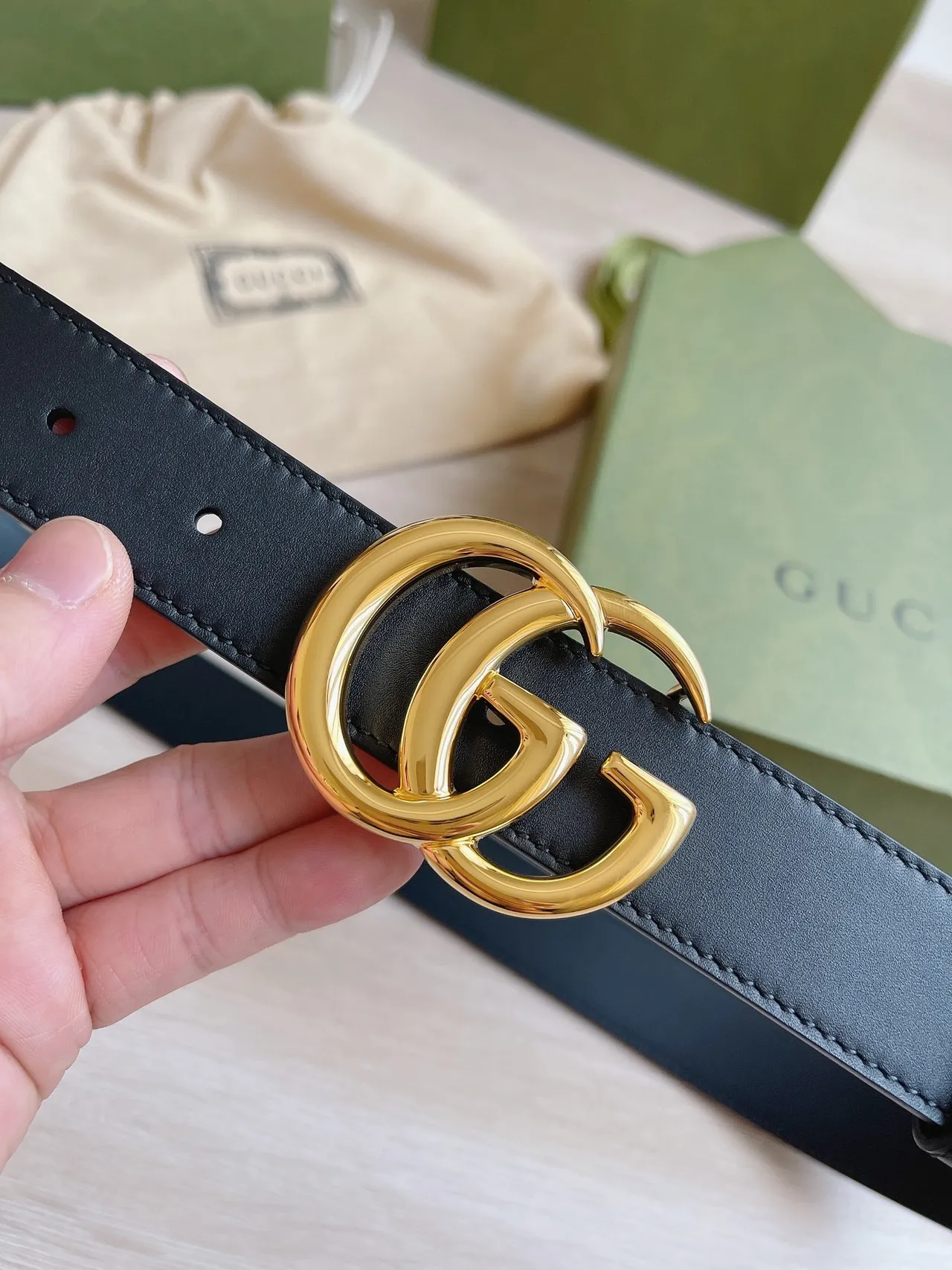 Gucci GG Marmont Black Gold Interlocking G Buckle Smooth Leather Belt 6
