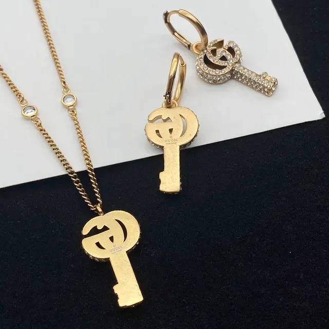 Gucci GG Marmont Crystal Key Pendant Gold-Tone Necklace 4