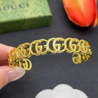 Gucci GG Marmont Gold Interlocking Links Cuff-Style Bracelet