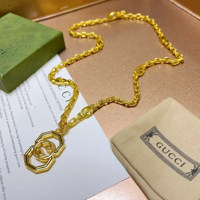 Gucci GG Marmont Gold-Tone Interlocking G Octagonal Pendant Necklace 6