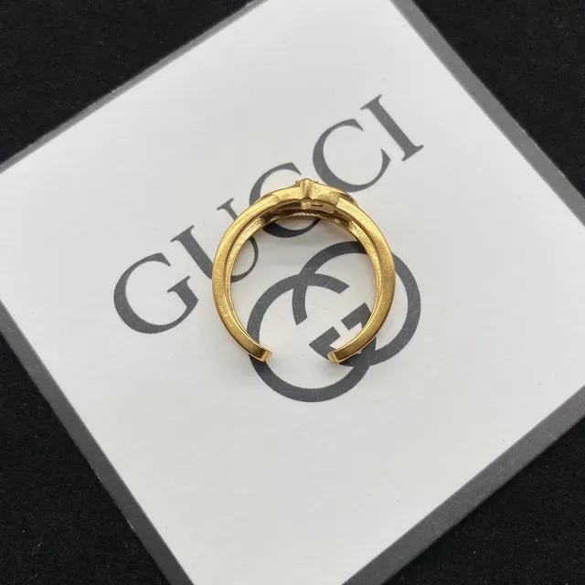 Gucci GG Marmont Gold Transparent Interlocking Double-G Motif Polished Finish Ring 3