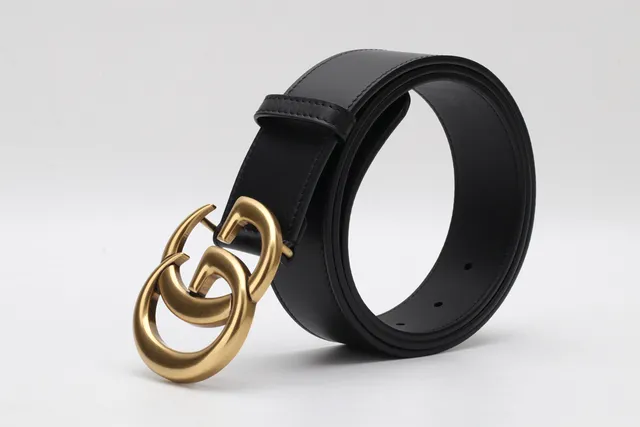 Gucci GG Marmont Interlocking G Gold-Tone Black Leather Belt 8