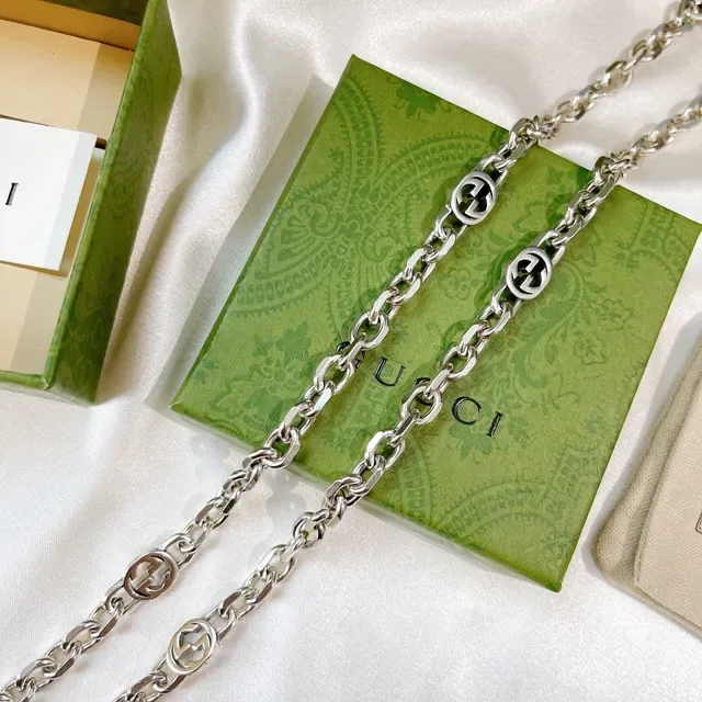 Gucci GG Marmont Silver Black Interlocking Logo Links Chunky Curb Chain Necklace 5