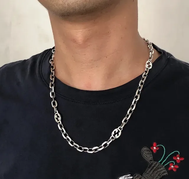 Gucci GG Marmont Silver Black Interlocking Logo Links Chunky Curb Chain Necklace 8