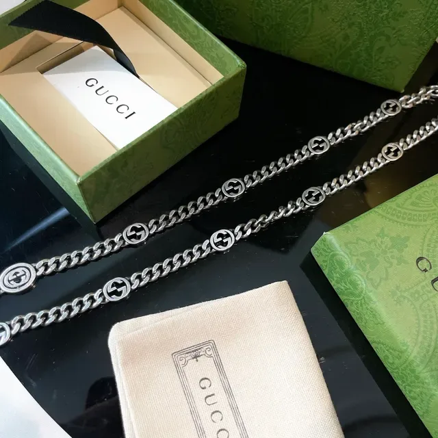 Gucci GG Marmont Silver Curb Chain Interlocking G Medallions Necklace 7