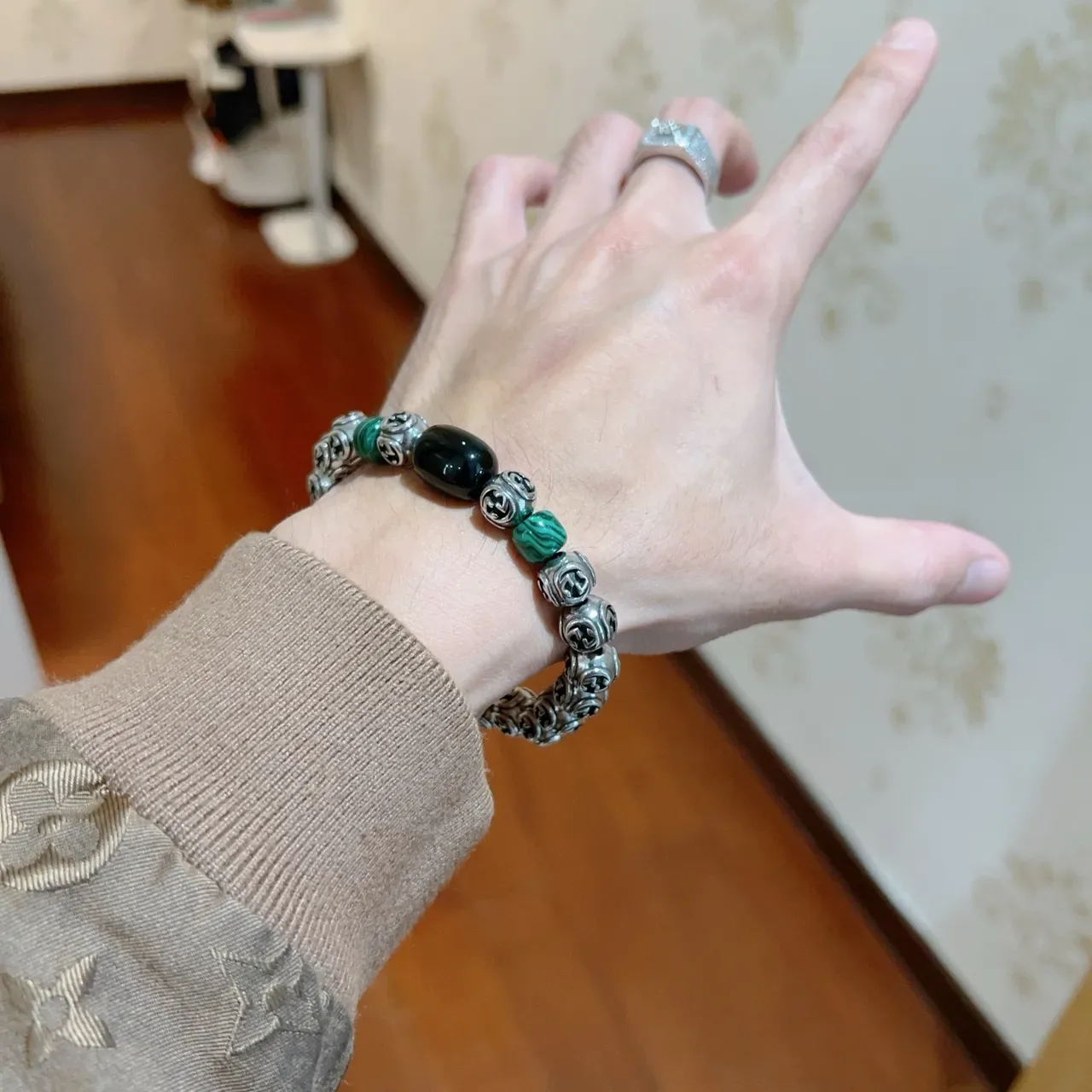 Gucci GG Marmont Silver Green Interlocking G Metal Beads Malachite Stone Accents Bracelet 8