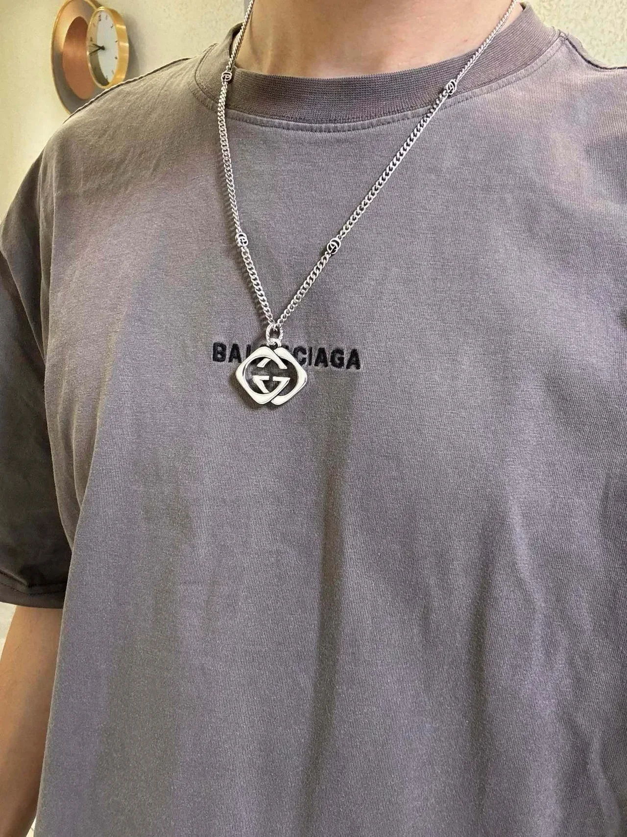Gucci GG Marmont Silver Interlocking Double-G Pendant Diamond-Shaped Frame Necklace 8
