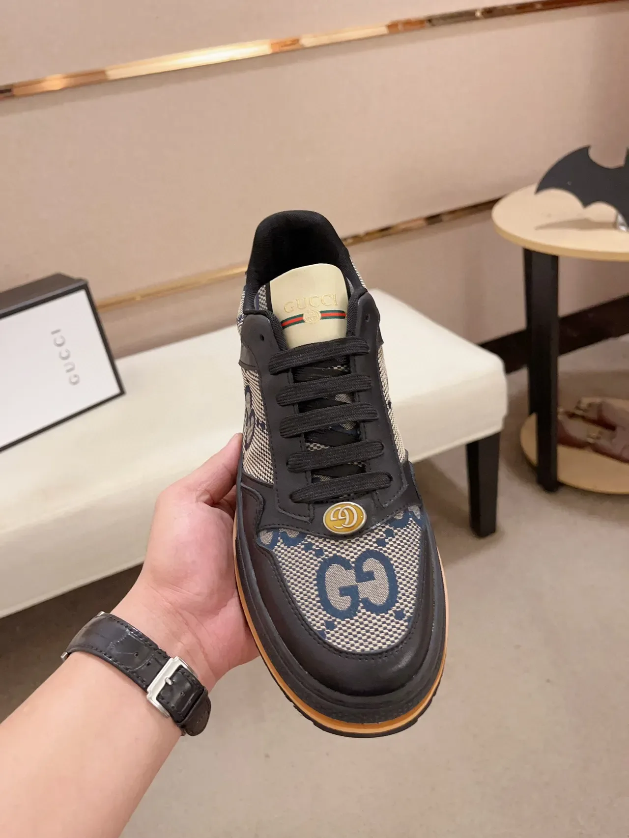 Gucci GG Monogram Tênis Lifestyle de Lona e Couro Low-Top 2