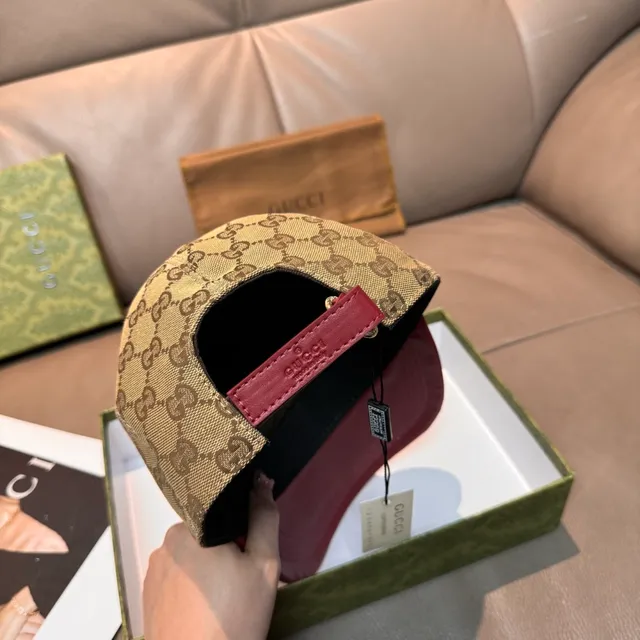 Gucci GG Monogram Canvas and Red Leather Baseball Cap 3
